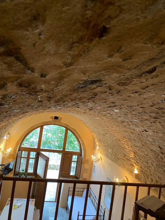 Guesthousekamara モネンバシア エクステリア 写真