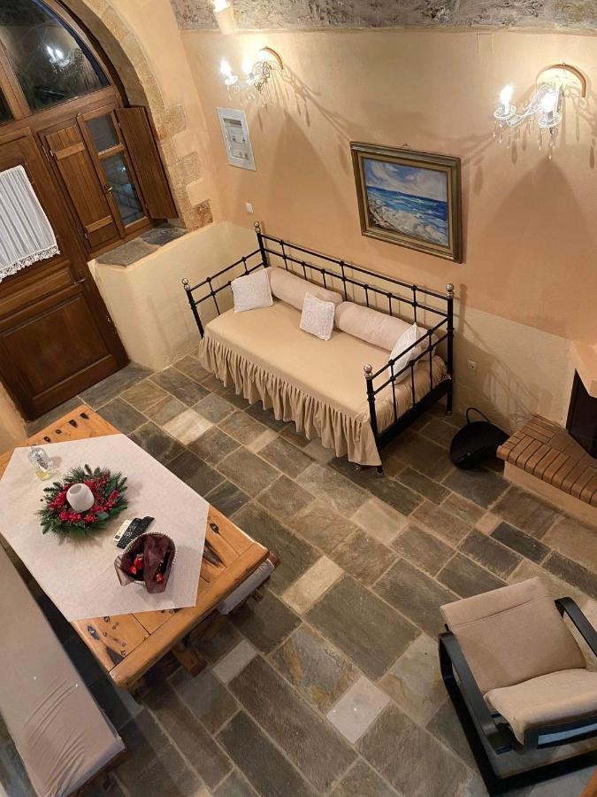 Guesthousekamara モネンバシア エクステリア 写真