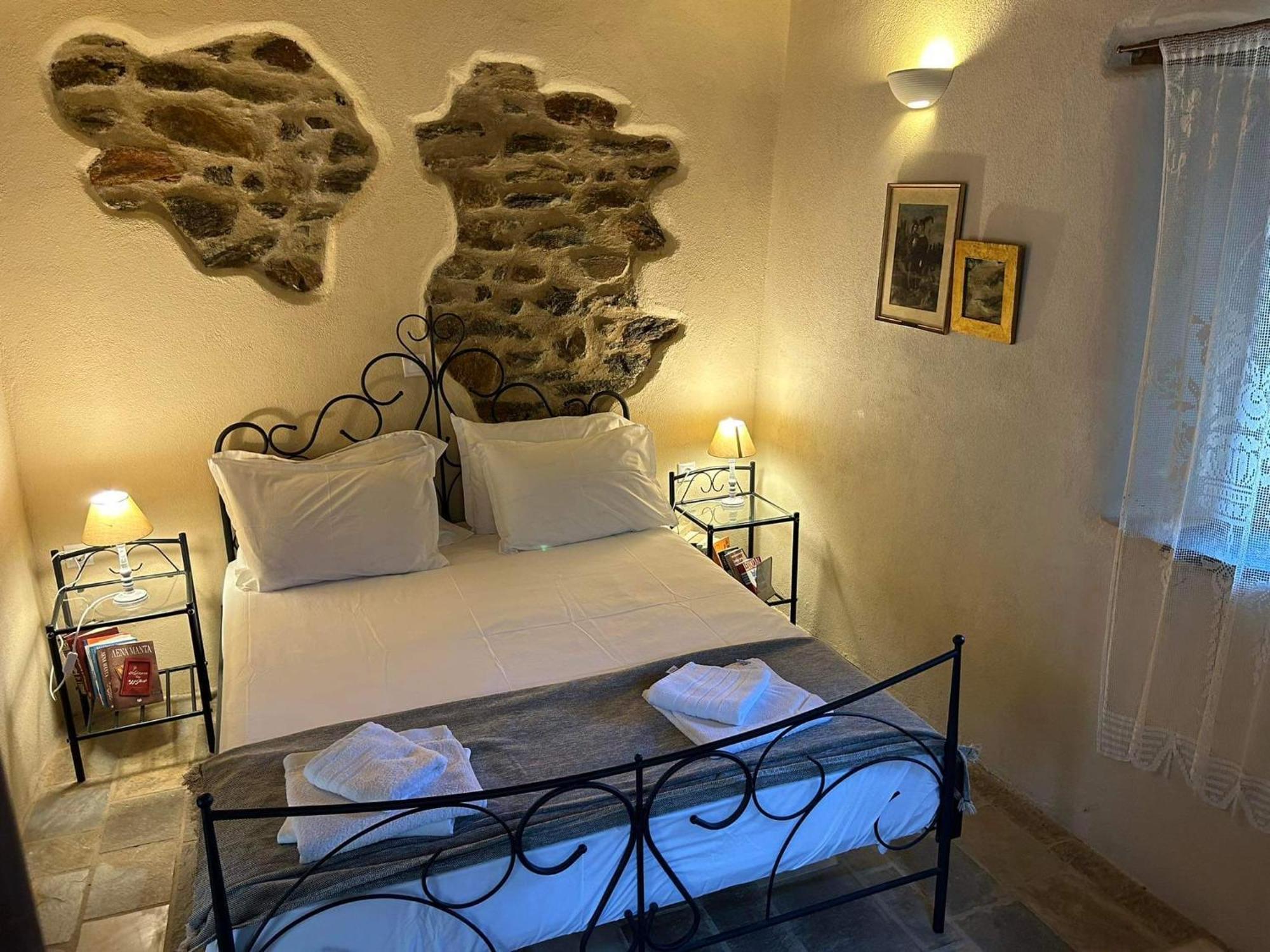Guesthousekamara モネンバシア エクステリア 写真