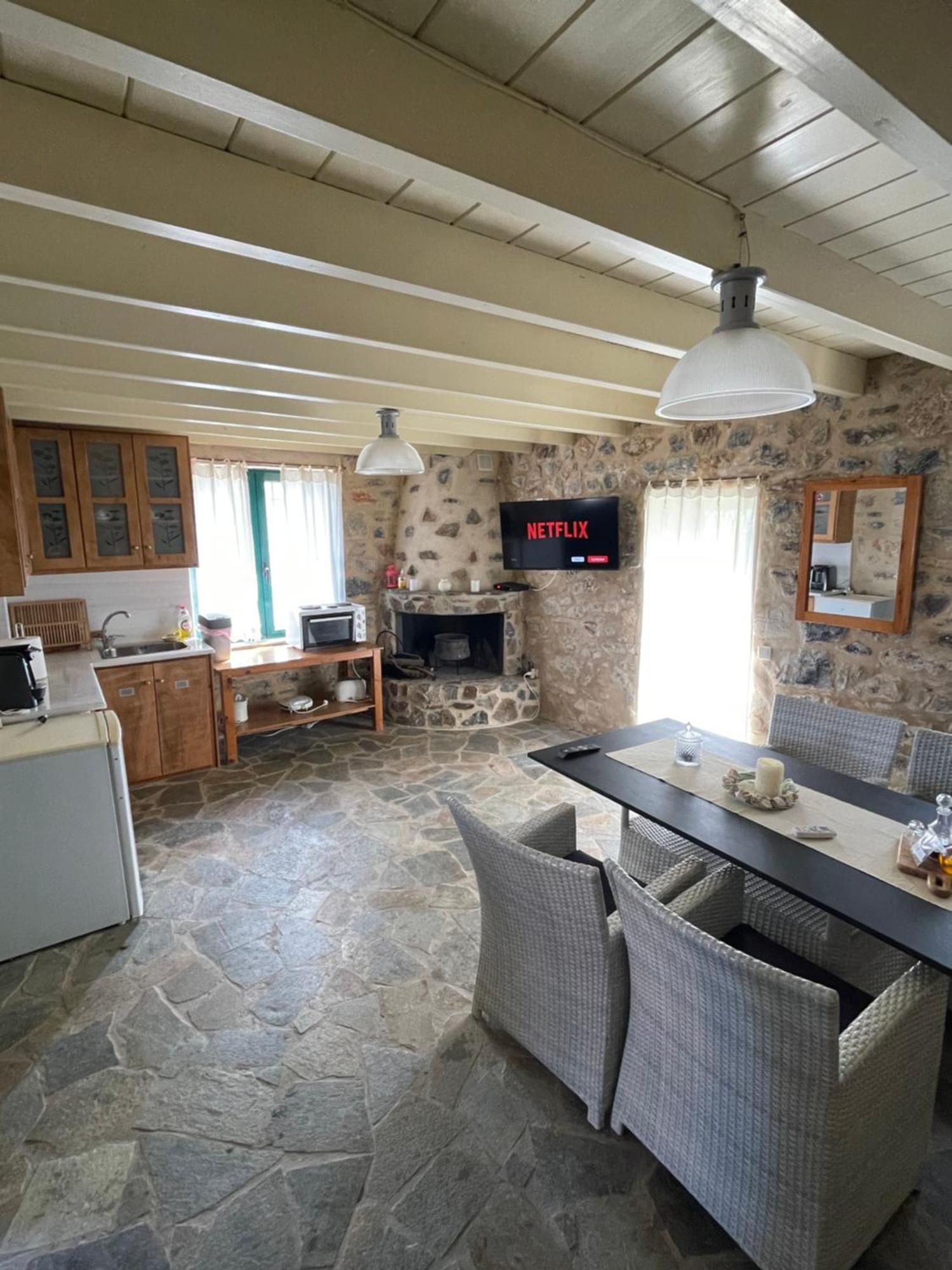 Guesthousekamara モネンバシア エクステリア 写真