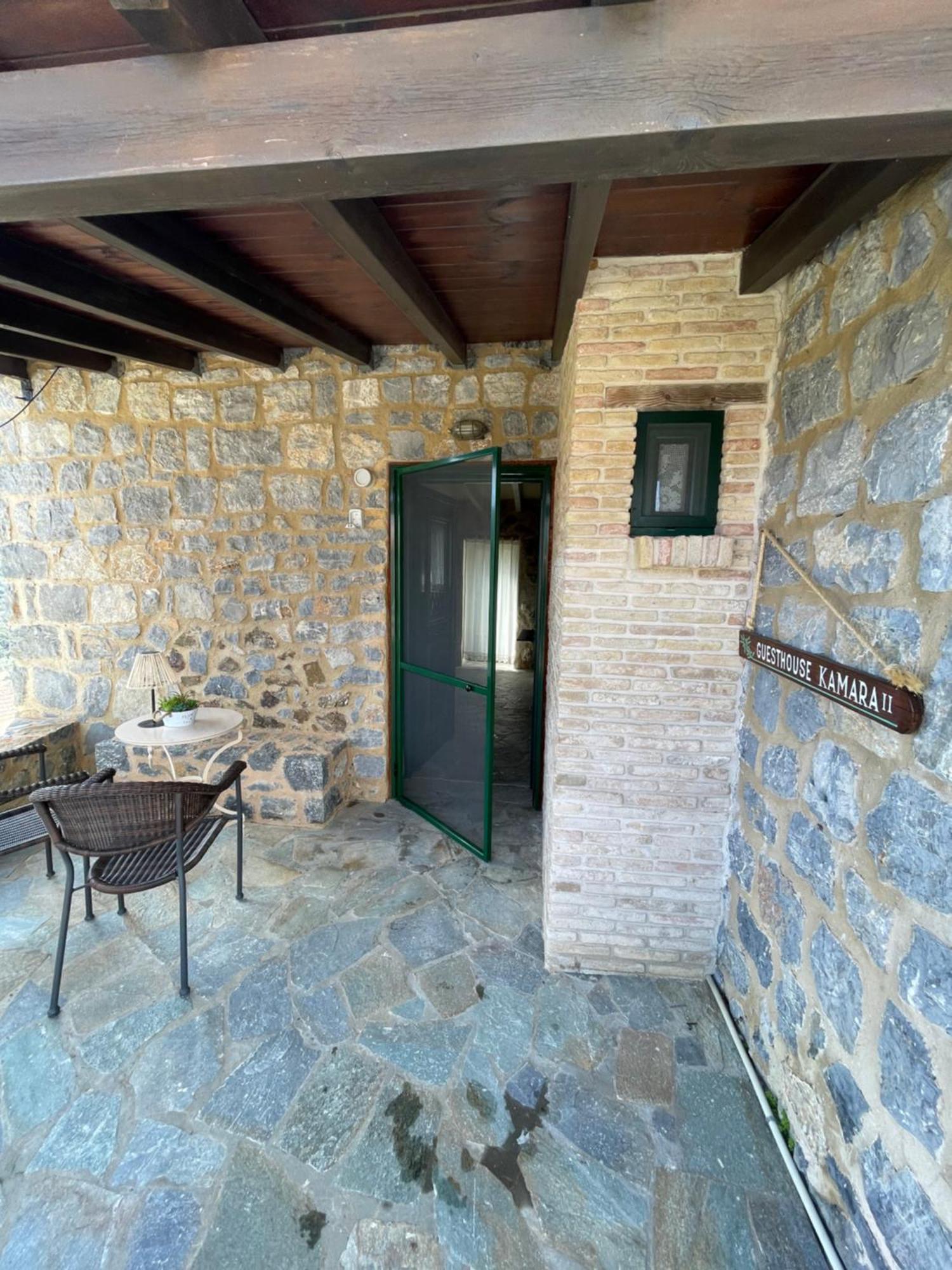 Guesthousekamara モネンバシア エクステリア 写真